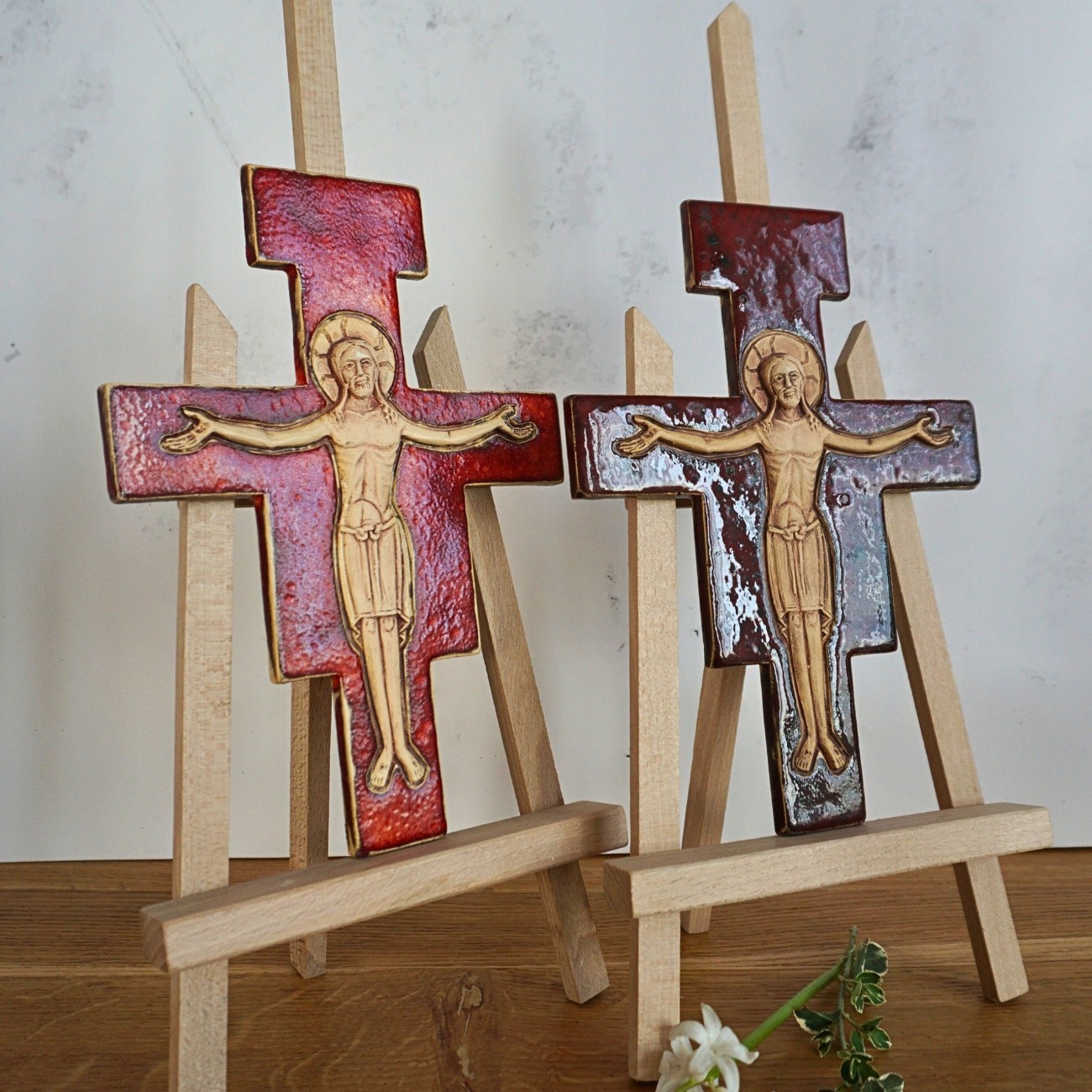 krzyz-ceramiczny-franciszkanski_zestaw-czerwieni